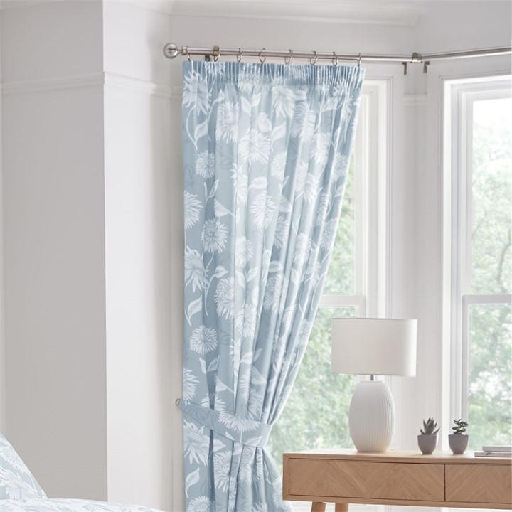 Dreams And Drapes  Blue Chrysanthemum Pencil Pleat Curtains In in Size 66x72 Inch, Sports Direct