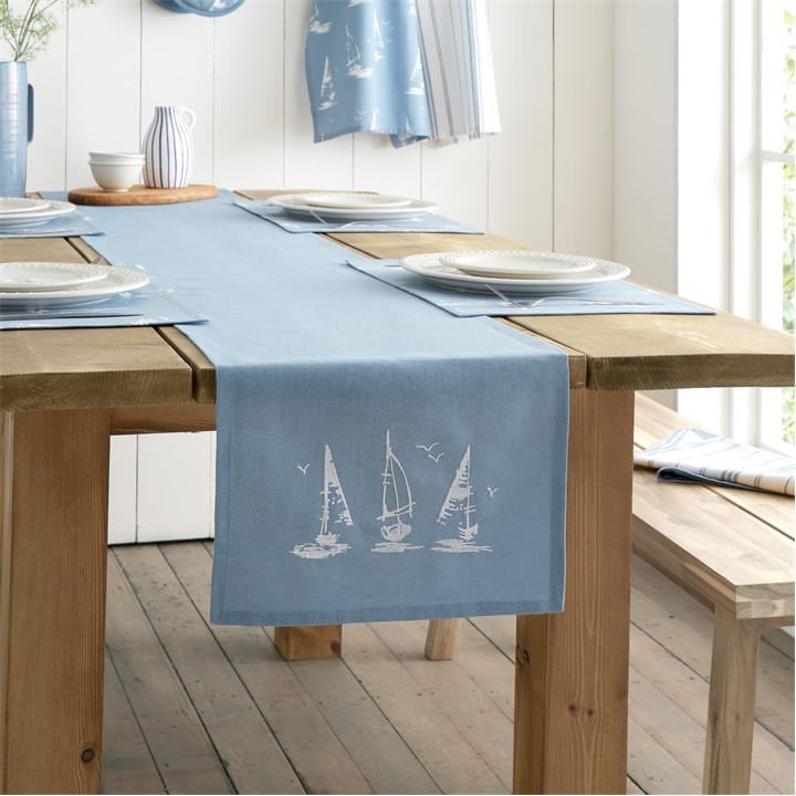 Catherine Lansfield Unisex Blue Salcombe Boats Cotton Dining Table Runner - Image 4