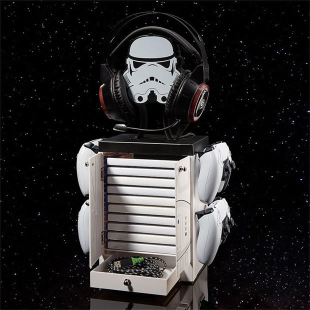 Merchandise - Numskull - Stormtroopers Locker
