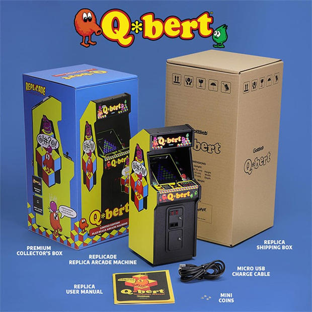Merchandise - New Wave Toys - Q*bert x RepliCade