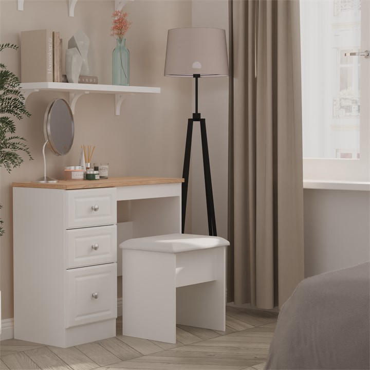 United    Norfolk 3 Drawer Vanity - Ready Assembled, Football by Welcome Furniture in Size M, Sports Direct