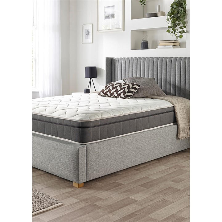 Aspire  White 6000 Platinum Hybrid Memory Mattress in Size Double, Sports Direct