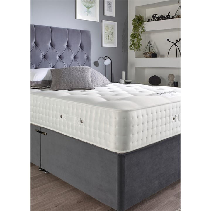 Aspire  White Cashmere 3000 Pocket Mattress in Size Double, Sports Direct