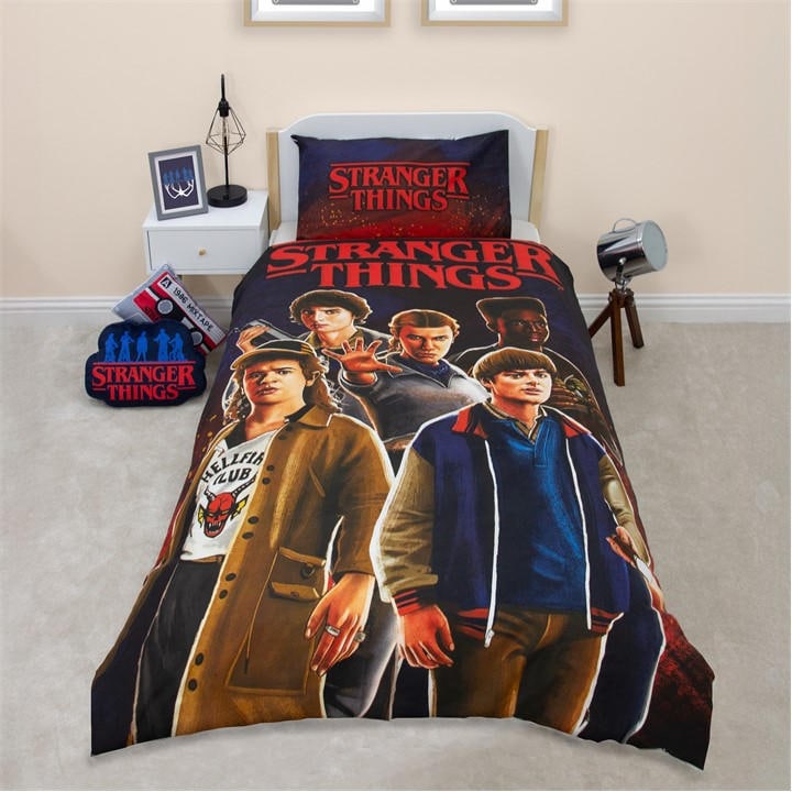 Stranger Things  Kids  Flames Single Panel Duvet, Sports Direct