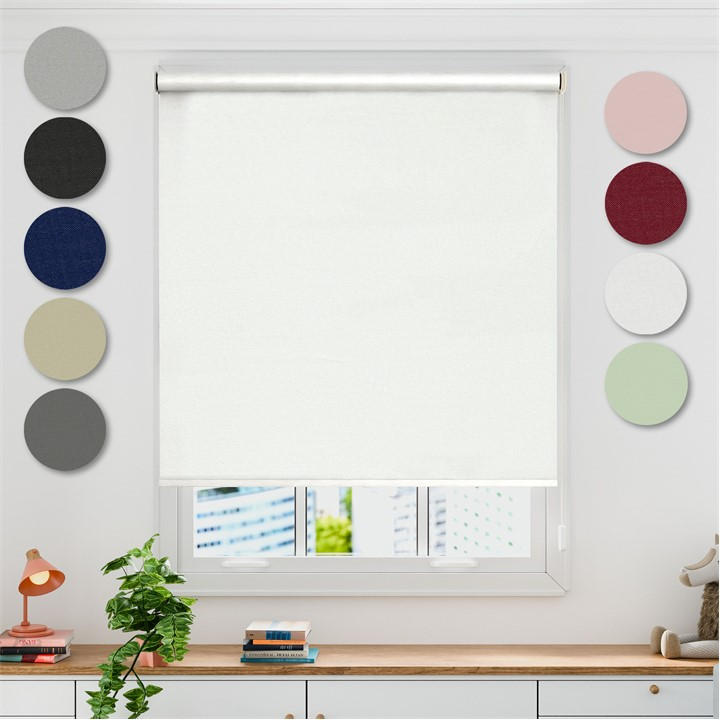 Emma Barclay  White Blackout Roller Blind Thermal in Size 4'0, Sports Direct