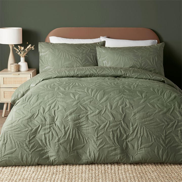 Serene Home  Green Luana Embossed Floral Duvet Cover Set In in Size Single, Sports Direct