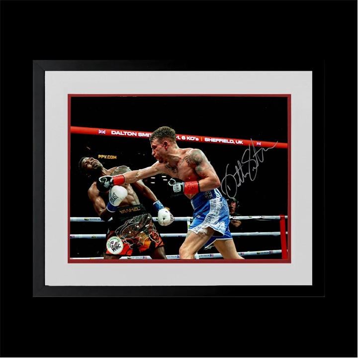 The Fan Cave  Red Dalton Smith Signed 16X12 Image Deluxe Mount Frame in Size 550x450mm, Sports Direct