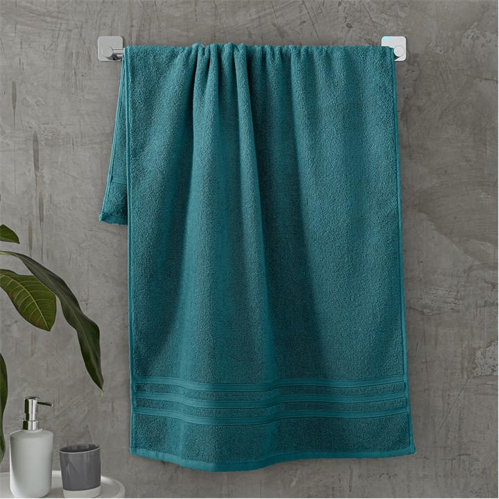 Catherine Lansfield  Green Zero Twist Cotton Towel in Size Hand Towel, Sports Direct