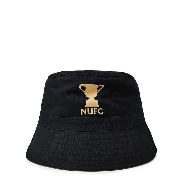 Newcastle United     Carabao Cup Bucket Hat , Football by Castore in Size L-XL, Sports Direct