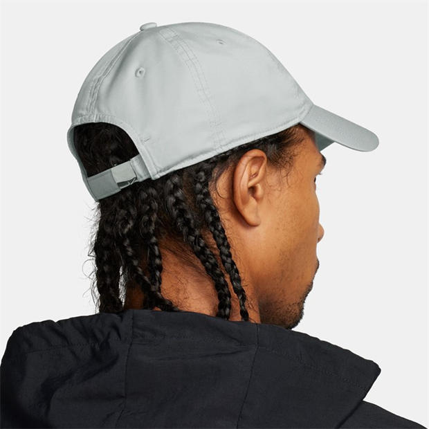 Grey/Silver - Nike - Metal Swoosh Cap