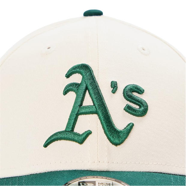 A's Chrome White / Dark Green - New Era - 9FORTY Adjustable Cap