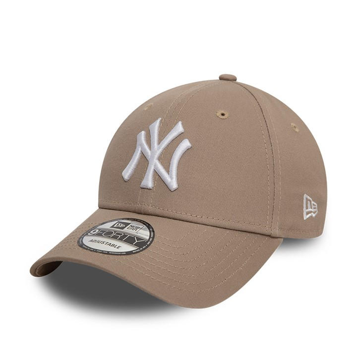 New Era  Beige 9Forty Adjustable Cap, Sports Direct