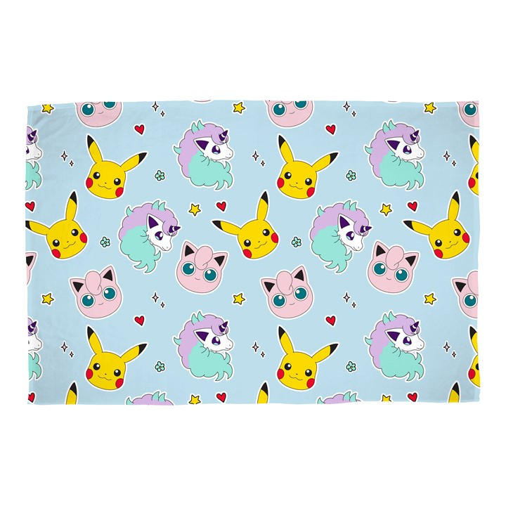 hearts   Kids  Spirit Fleece Blanket, Football by Pokemon in Size 100x150, Sports Direct