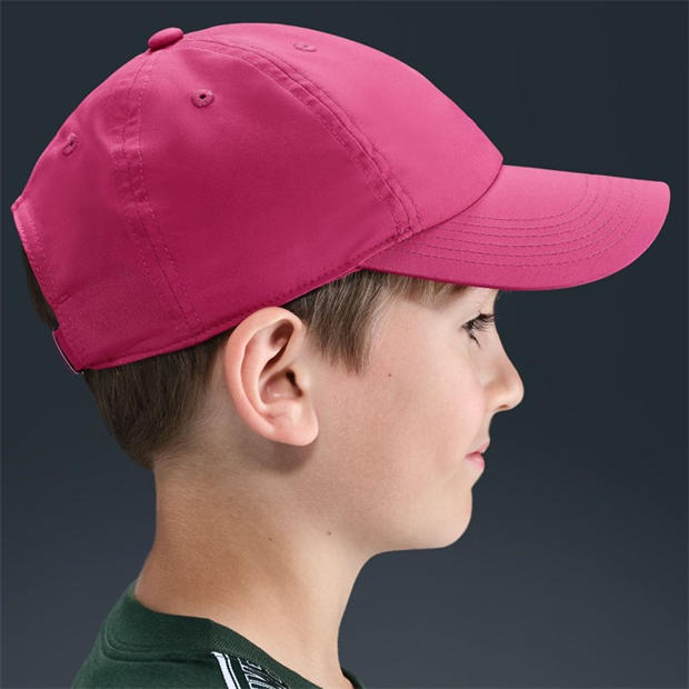Sweet Beet - Nike - Met Swoosh Cap Junior
