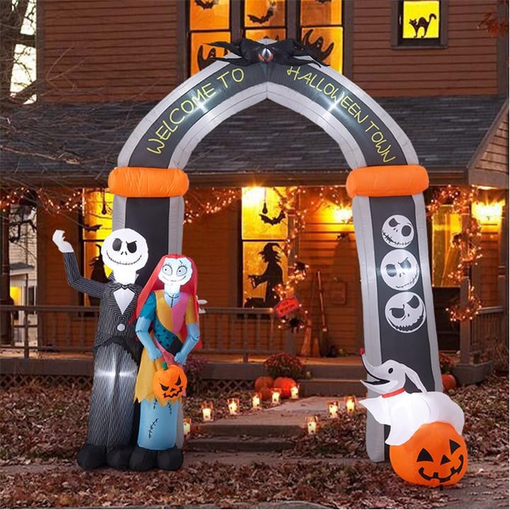 Life Ideas   Jack Skellington And Sally Welcoming Archway, Sports Direct