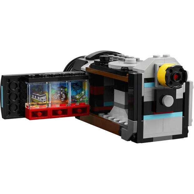 Multi Format and Universal - LEGO - 31147 Retro Camera