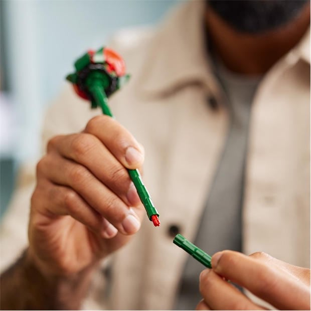 Многоформатен и универсален - LEGO - Botanical Collection 10328 Bouquet Of Roses