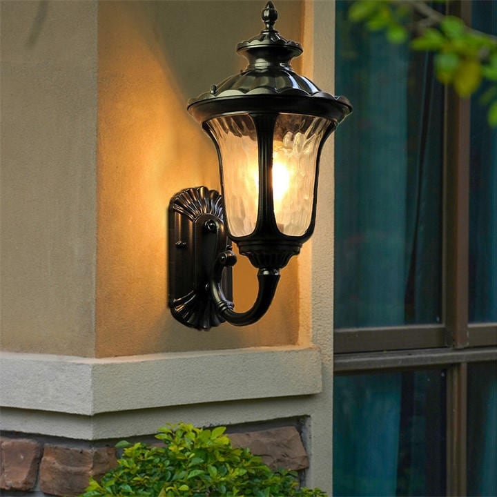 Breeins  Black Outdoor Wall Lantern Light, Sports Direct