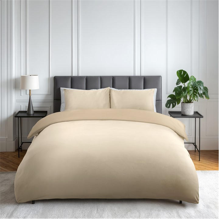 Emma Barclay  Neutral Duvet Set Reversible Non Iron Soft Touch Lyla in Size King, Sports Direct