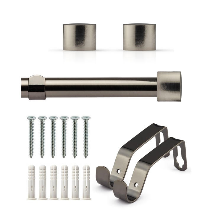 Emma Barclay  Black Curtain Pole Extendable Full Stop in Size 160-300cm, Sports Direct
