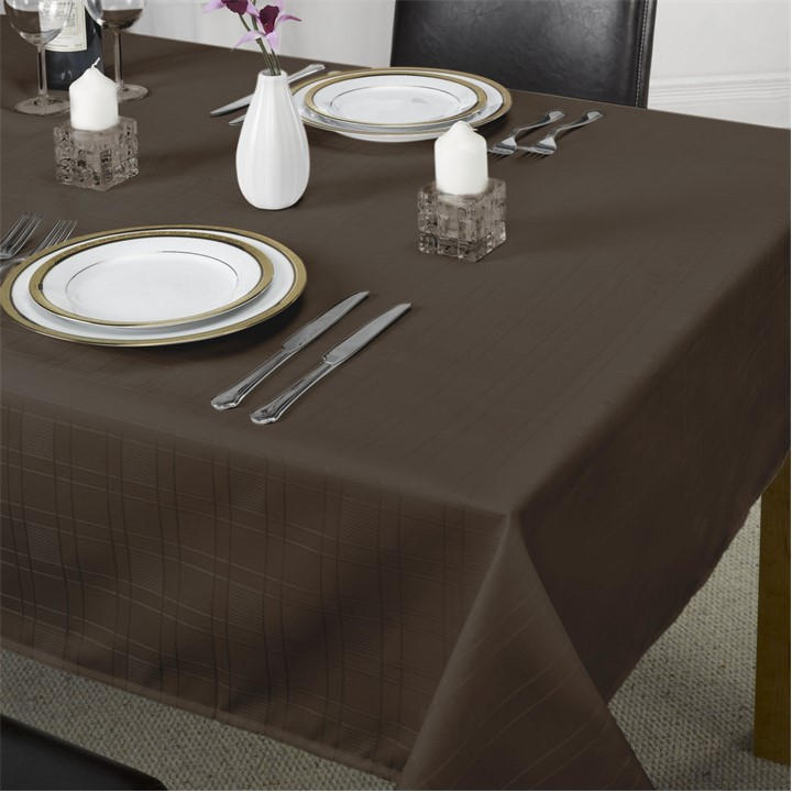 Emma Barclay  Brown Jacquard Tablecloth Soft Polyester Chequers in Size 160cm Roun, Sports Direct