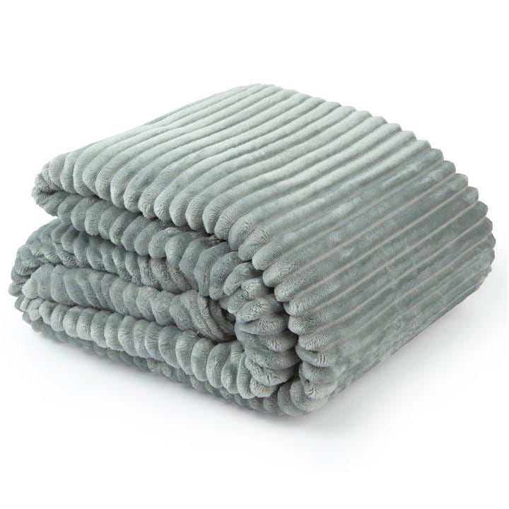 Emma Barclay  Silver Throw Flannel Fleece Blanket Soft Dakota in Size 140x180cm, Sports Direct