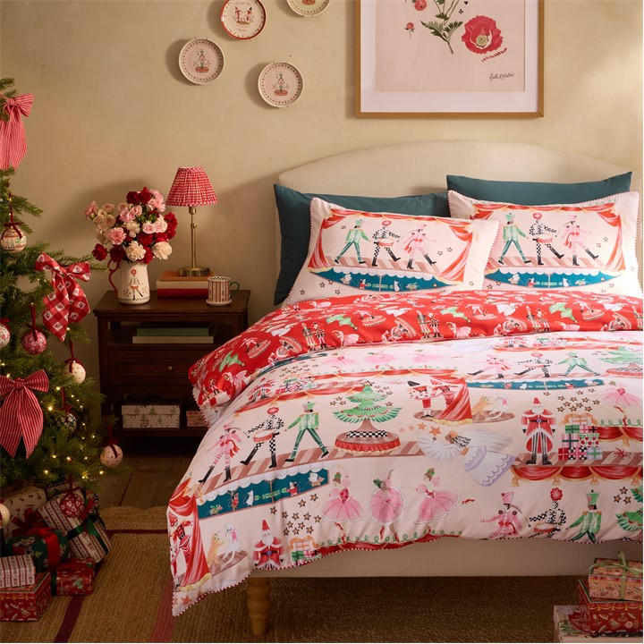 Cath Kidston Unisex Red Christmas Nutcracker Scene Duvet Cover Set In | Size: Double - Image 4