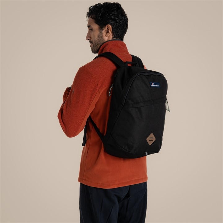 Craghoppers  Black 22-Litre Kiwi Ii Water-Repellent Back Pack in Size Single, Sports Direct