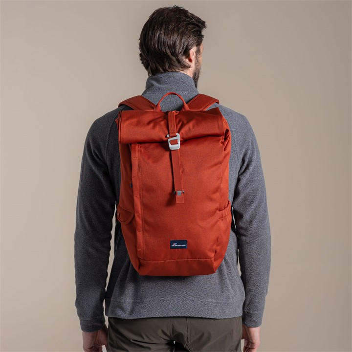 Craghoppers  Red 20-Litre Kiwi Ii Water-Repellent Back Pack in Size Single, Sports Direct