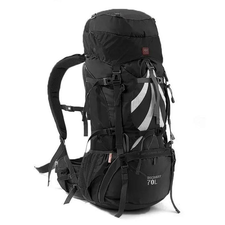 Naturehike  Black  Professional Mountaineering Backpack in Size 70L, Sports Direct