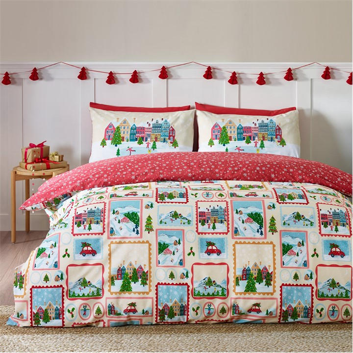 Catherine Lansfield  Beige Christmas Town Stamps Reversible Duvet Cover Set in Size Double, Sports Direct
