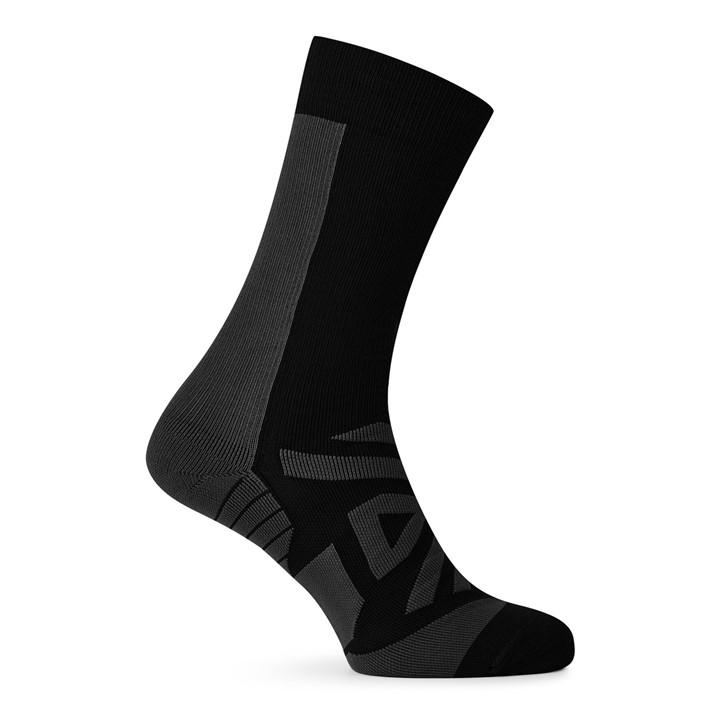 On Women's Black Performance High Sock in Size M)6.5-7.5, Sports Direct