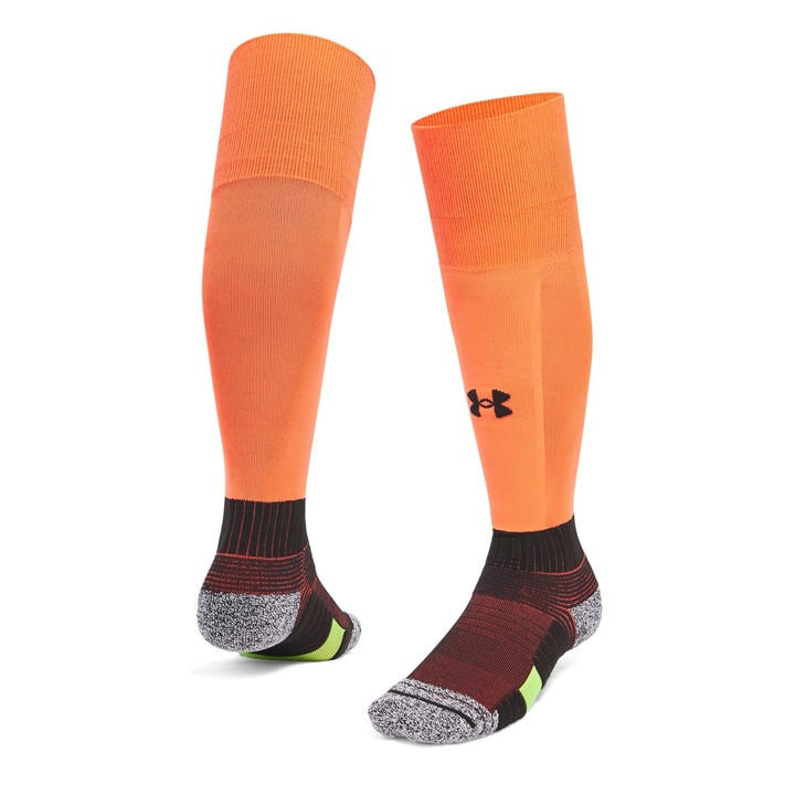 Under Armour  Red Ua Magnetico Pockt 1Pk 99 in Size 12+, Sports Direct