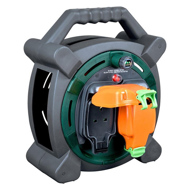 Masterplug  Green And Orange 2 Socket  13A Weatherproof Case Reel in Size 20M, Sports Direct