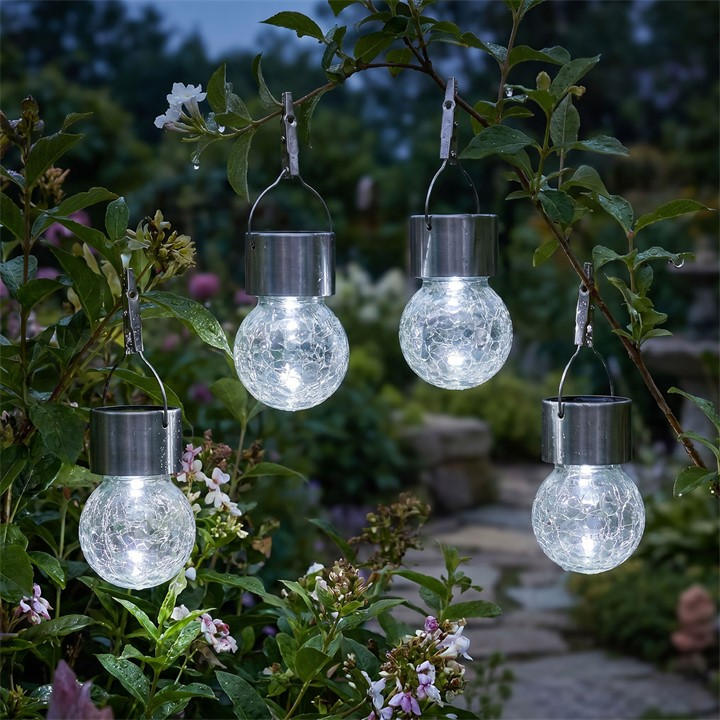 Streetwize   Pack Of 4 Solar Hanging Crackle Balls, Sports Direct