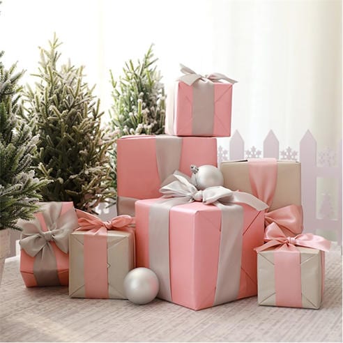 LIFE IDEAS - 7 Pieces Christmas Decorative Gift Boxes