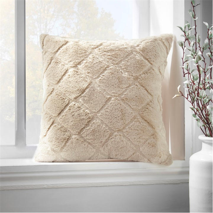 Catherine Lansfield  Beige Cosy Diamond Faux Fur Cuddle Cushion Back Rest in Size 43, Sports Direct
