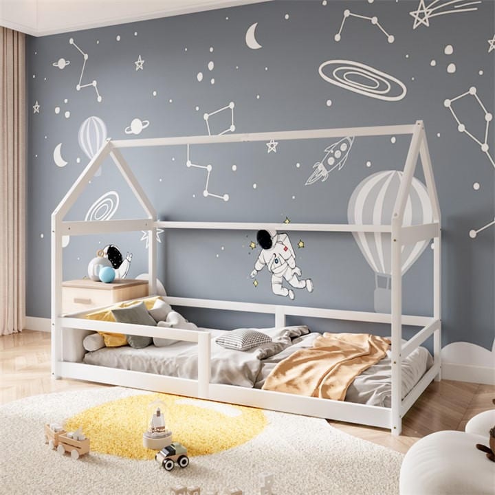 Kabinet Uk  White Kids Pine Wood House Bed, Sports Direct