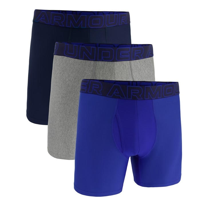 Under Armour Men'  Performance Tech Boxers in Size S, Sports Direct