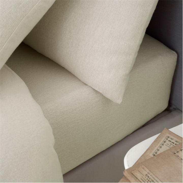 Catherine Lansfield  Cream Brushed Cotton Fitted Sheet in Size Double, Sports Direct