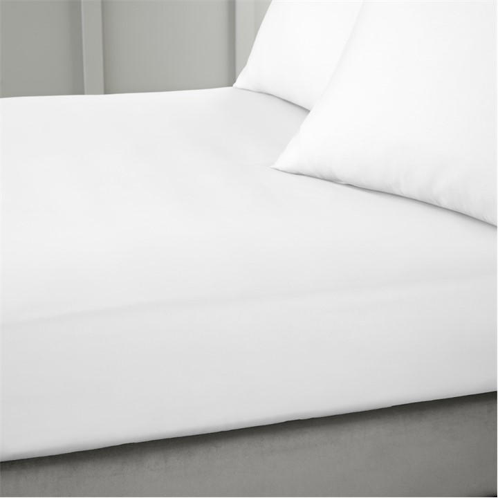 Bianca  White 400 Thread Count Cotton Sateen Fitted Sheet in Size Single, Sports Direct