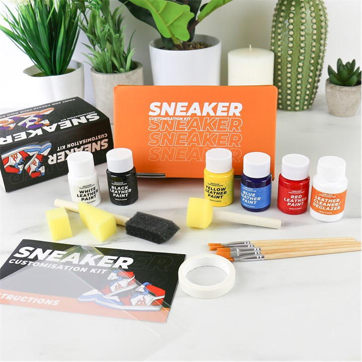 Gift Republic  Kids Black Sneaker Customisation Kit, Sports Direct