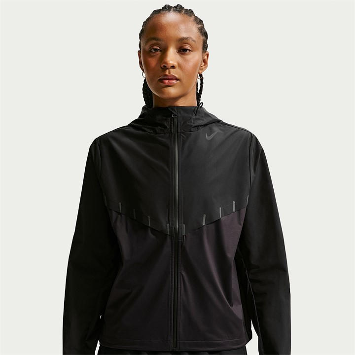 Nike Women's Black W Nk Arswft Sf in Size 14, Sports Direct