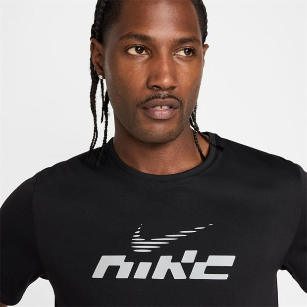 Black/Reflectiv - Nike - Nike M Nk Df Uv Mile Sn99