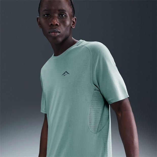 Cannon/Black - Nike - Nike TR Solar Tee Sn52