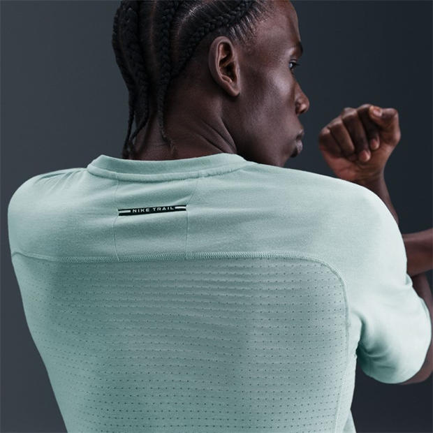 Cannon/Black - Nike - Nike TR Solar Tee Sn52