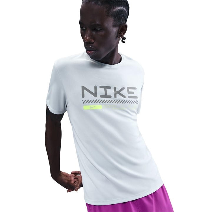 Nike Men's White Wint Miler Tee Sn54 in Size M, Sports Direct