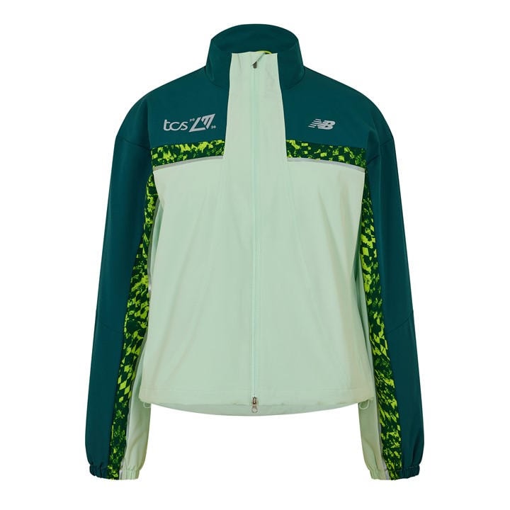 New Balance Women's Green Performance Running Jacket in Size 14, Sports Direct