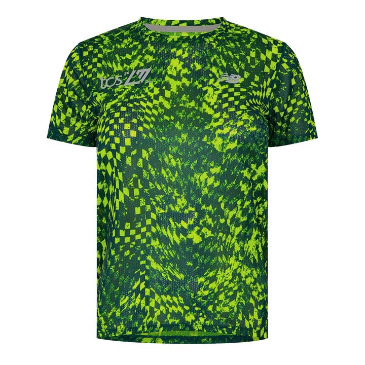 New Balance Women's Green Short Sleeve Performance Running Top in Size 14, Sports Direct