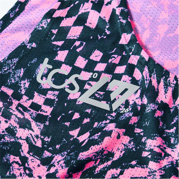 Pink Heat - New Balance - Hooded Borough Baffle Quilted Jacket Running Vest Womens